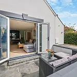 2 Bed House With Hot Tub - House * Great Ayton