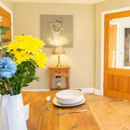 度假居 2 Bed House With Hot Tub - House