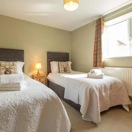 度假居 2 Bed House With Hot Tub - House 大艾顿